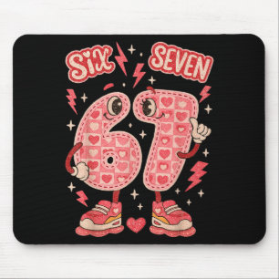 Hugvyn Six Seven Valentinstag Liebe 67 Preppy Coqu Mousepad
