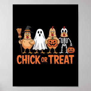 Hühnchen oder Streich lustiges Halloween-Hühnerkos Poster