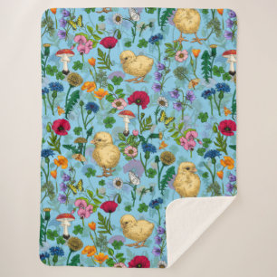 Hühner und Wildblumen in Babyblau Sherpadecke
