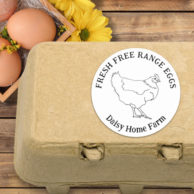 Hühnereier Einfach handgezogen Personalisiert Runder Aufkleber (Chicken egg box custom labels simple black and white hen illustration with fresh free range eggs )