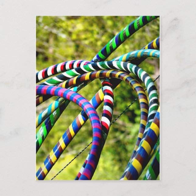 Hula Hooping in der Art Postkarte (Vorderseite)