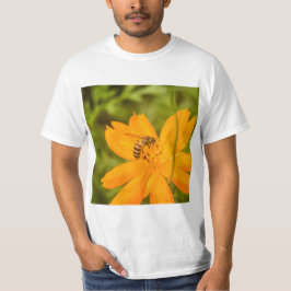 Hummel auf einer Schwefel-Schmuckkörbchen T-Shirt