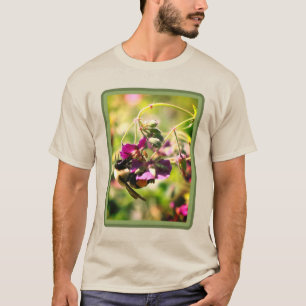 Hummeln auf Blume T-Shirt