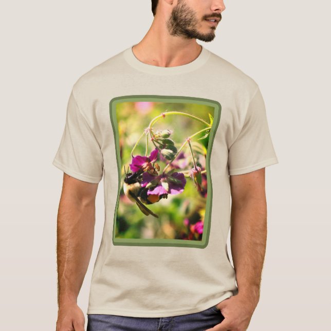 Hummeln auf Blume T-Shirt (Vorderseite)