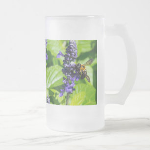 Hummeln auf Salvia Mattierte Tasse