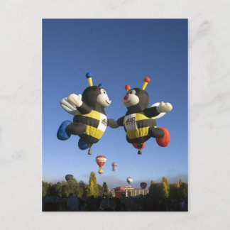Hummeln Heißluftballons Postkarte