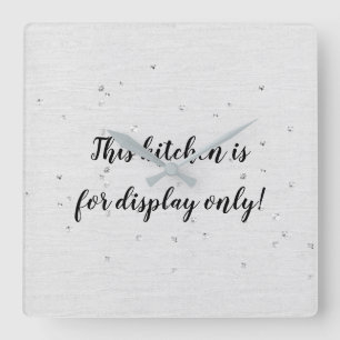 humorous kitchen text with square diamond studs quadratische wanduhr