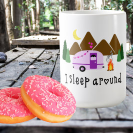 Humorvoll schlafe ich umher kaffeetasse