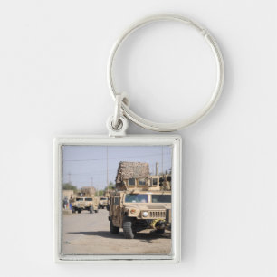 Humvees Verhaltenssicherheit während einer Patroui Schlüsselanhänger