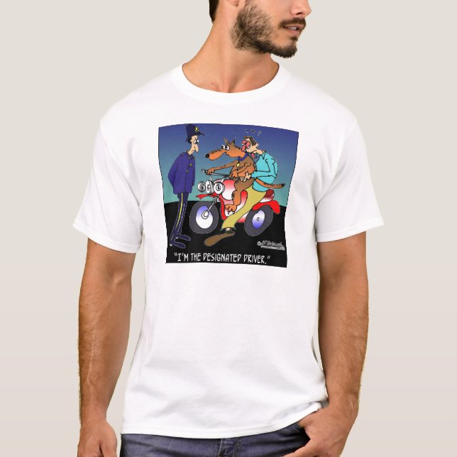 Hund als designierter Fahrer T-Shirt (Vorderseite)