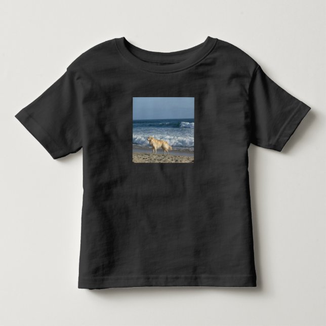 Hund am Strand Kleinkind T-shirt (Vorderseite)