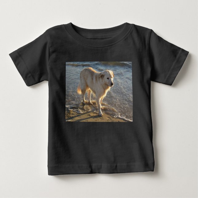 Hund an der Küste Baby T-shirt (Vorderseite)
