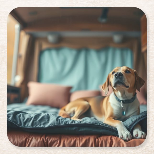 Hund auf Bett Rechteckiger Pappuntersetzer (Vorderseite)