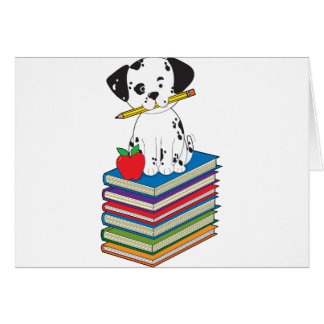 Hund auf Büchern
