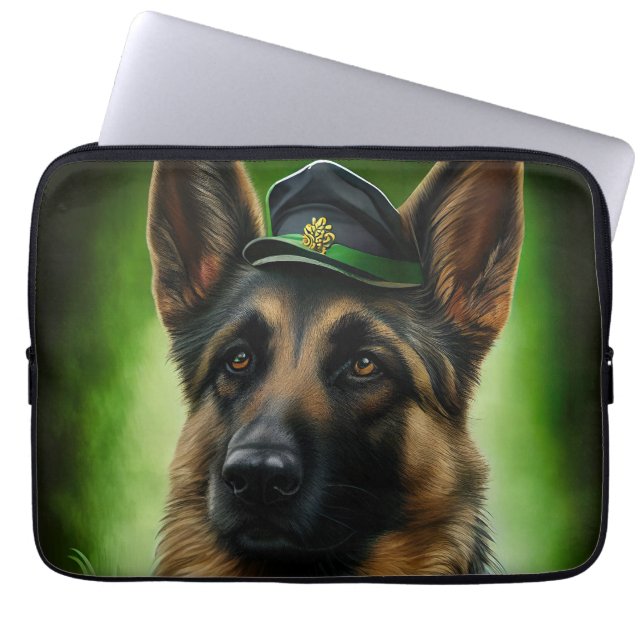Hund der Deutschen Schäferhunde in St. Patrick's D Laptopschutzhülle (Vorderseite)