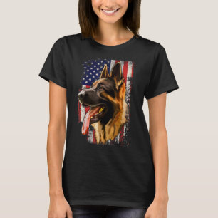 Hund der deutschen Schäferhündin Patriotic America T-Shirt