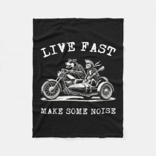Hund fährt Motorrad und Katze spielt Gitarre Punk Fleecedecke