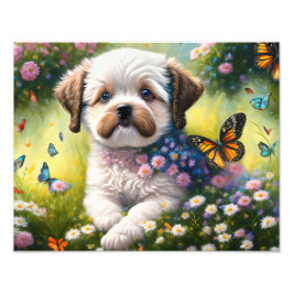 Hund in Blumenwiese mit Schmetterlingen Fotodruck