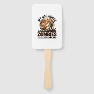 Hund jagt Zombies Vintage Halloween Vektor Design_ Fächer