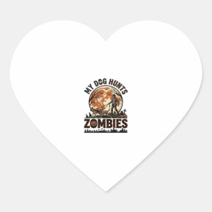 Hund jagt Zombies Vintage Halloween Vektor Design_ Herz-Aufkleber