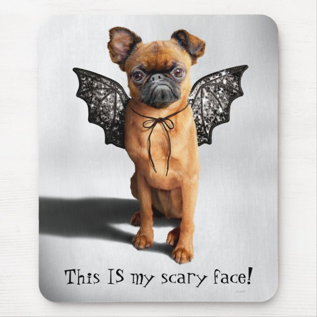 Hund mit Fledermausen Mousepad (Vorne)