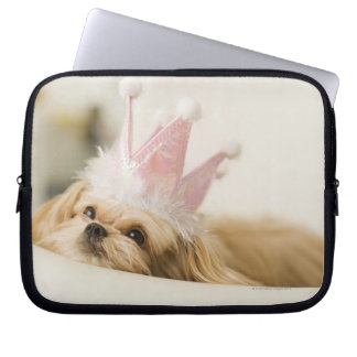 Hund mit Krone Laptopschutzhülle