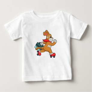 Hund mit Roller-Skaten Baby T-shirt