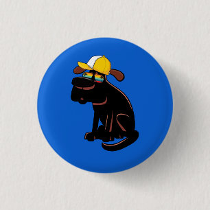 Hund mit Sonnenbrille und gelbem Hut Button