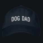 Hund-Vater| Cooler Typ Bestickte Baseballkappe<br><div class="desc">Sie haben Liebe und kümmern sich um sie wie Kinder, und sie geben Ihnen bedingungslose Liebe im Gegenzug. Du bist ein Hundedad und das ist das Beste, was dir je passiert ist. Ein phantastischer Baseballdeckel für den Typ, der Hund ist sein Baby . Dieser coole bestickte Hut ist das perfekte...</div>