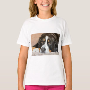 Hund, weiblicher Hund, Berner Hund T-Shirt
