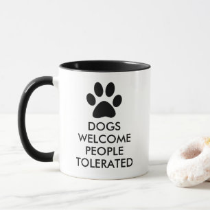 Hunde begrüßen Leute zugelassene Typografie Tasse