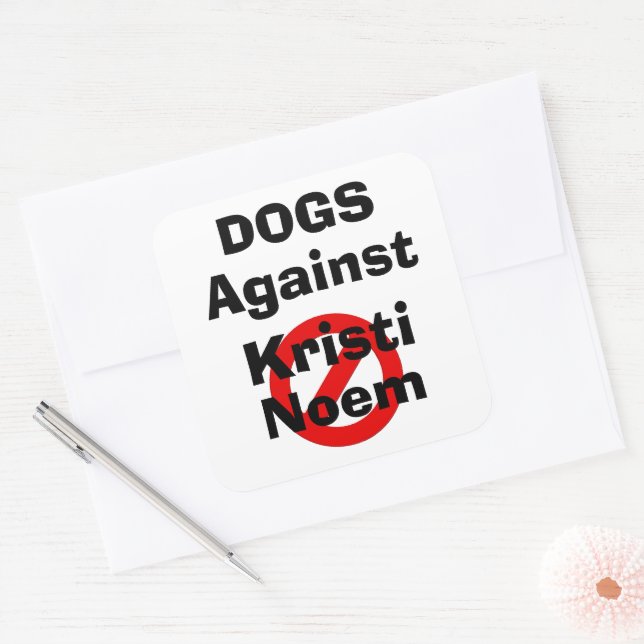 Hunde gegen Kristi Noem Aufkleber (Umschlag)