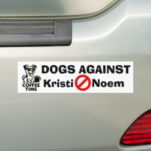 Hunde gegen Kristi Noem Autoaufkleber