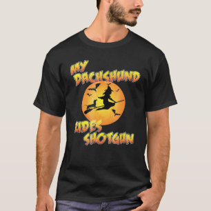 Hunde Halloween - Meine Dackel fährt Shotgun T-Shirt