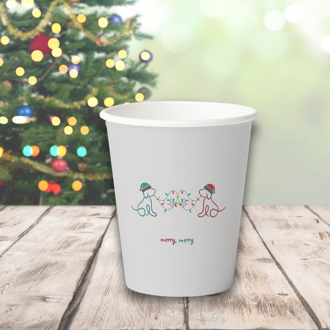 Hunde mit Weihnachtslicht-Party Pappbecher (Merry, Merry Cup, featuring 2 cute dogs with winter hats and Christmas lights.  Holiday Party Time!)