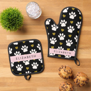 Hundepaws, weiße Paws, goldene Herzen, Ihr Name Ofenhandschuh & Topflappen-Set