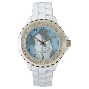 Hundeporträt des niedlichen armbanduhr