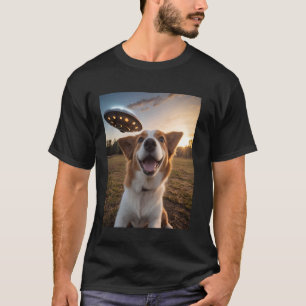 Hundeselfie mit Alien-UFO Lustige Männer Frauen Ki T-Shirt