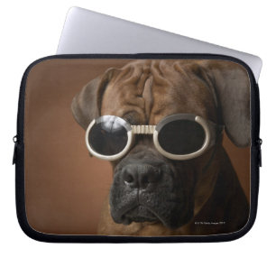 Hundetragende Sonnenbrille Laptopschutzhülle