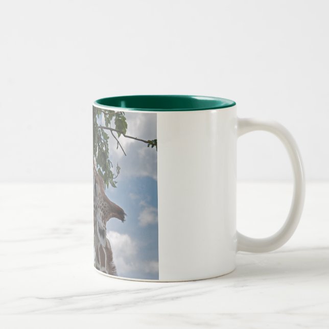 Hungrige Giraffe Zweifarbige Tasse (Rechts)