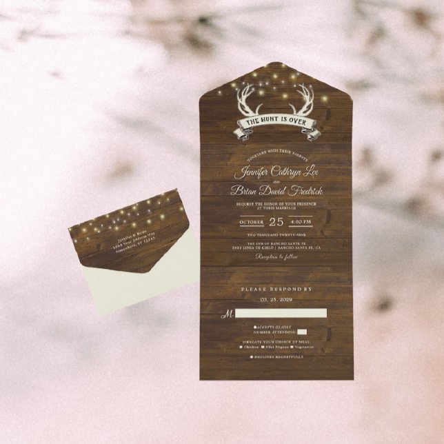 "Hunt is Over" Rustikale Antler Strings Light Wedd All In One Einladung (Von Creator hochgeladen)