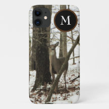 Hunter Deer im Schnee mit Monogramm-Camouflage