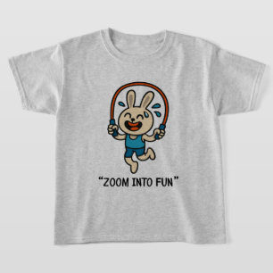 „Hüpfspaß mit Hasenmaske – Kinder-T-Shirt“ T-Shirt
