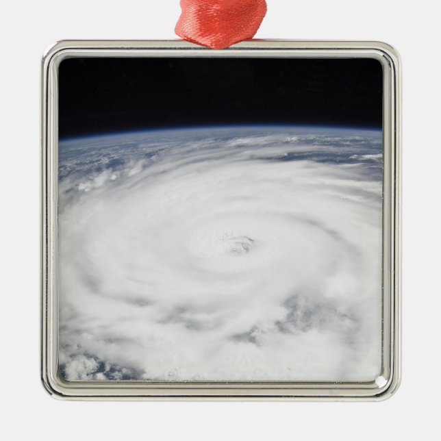Huricane Igor Silbernes Ornament (Vorne)