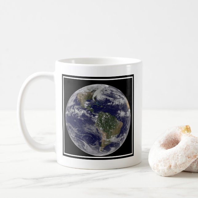 Hurrikan Sandy an der Ostküste der USA. 2 Kaffeetasse (Mit Donut)