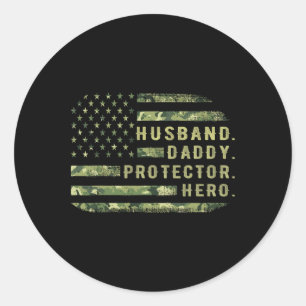 Husband Daddy Protector Hero Fathers Day Camouflag Runder Aufkleber