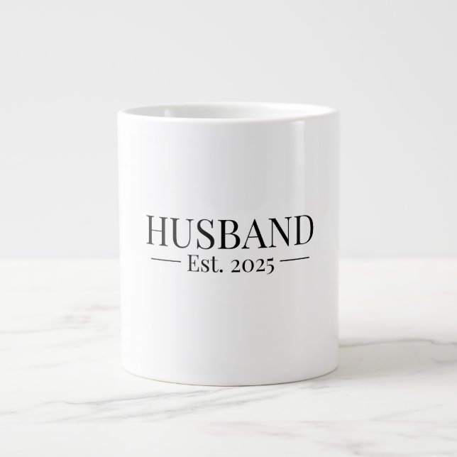 Husband gegründet 2025 Jumbo-Tasse (Vorderseite)