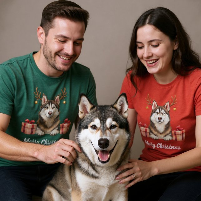 Husky Reindeer T-Shirt (Von Creator hochgeladen)