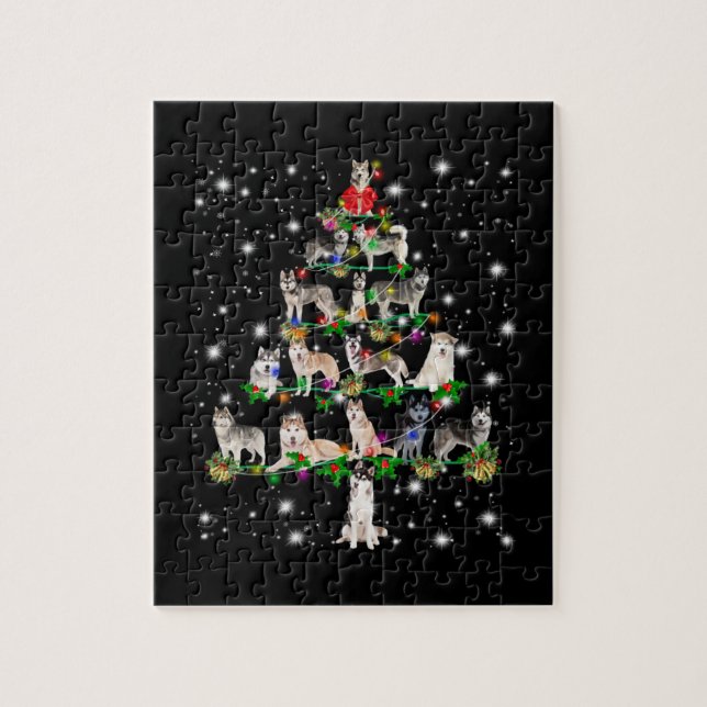 Husky Weihnachtsbaum mit leuchtendem Licht bedeckt Puzzle (Vertikal)