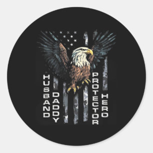 Husnd Daddy Protector Hero Fathers Day American Fl Runder Aufkleber
